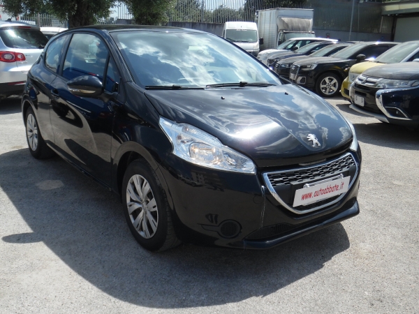 Peugeot 208 Auto