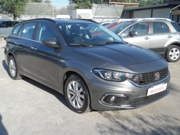 Fiat Tipo Auto