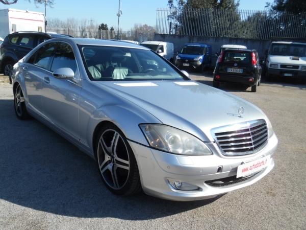 Mercedes-benz S Auto