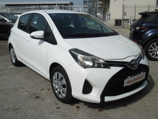 Toyota Yaris Auto