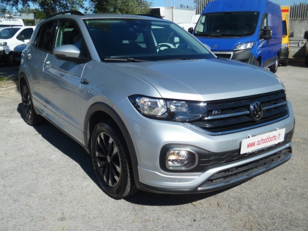 Volkswagen T-Cross Auto